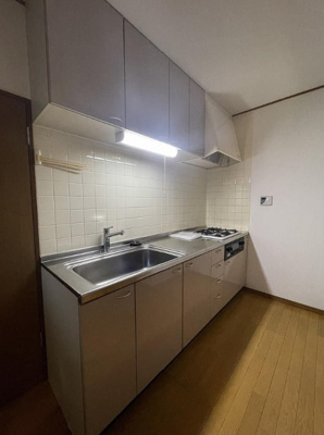 【キッチン】 | メゾン小峯 | お料理しやすいキッチンです