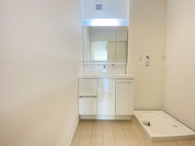 【独立洗面台】 | 豊見城市名嘉地（全3棟） | ※同仕様写真です　