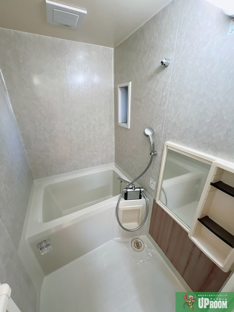 シャトル・アキラⅡの浴室