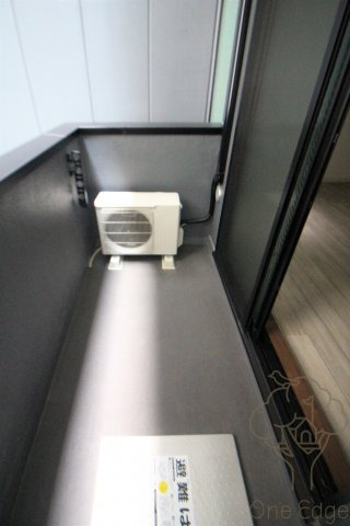 NUI南森町のバルコニー