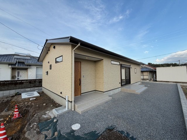 都城市高城町大井手の新築一戸建の外観