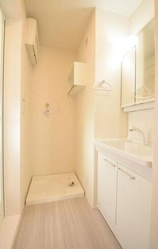 リラサーレの洗面所