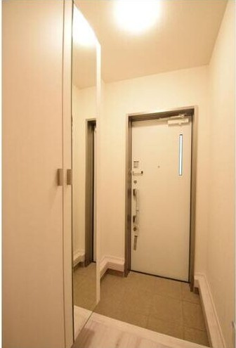 リラサーレの玄関