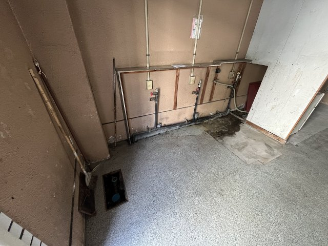 大阪市城東区永田４丁目の店舗事務所の内装