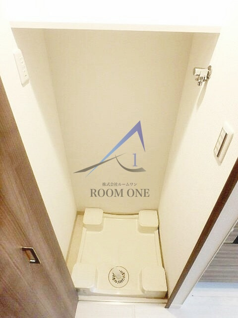 ガーラ・ヒルズ氷川台の設備|洗濯機置き場です。