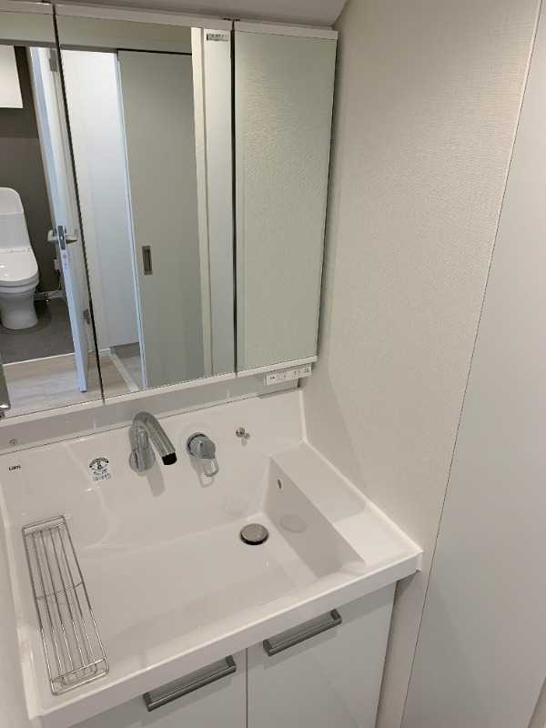 リヴシティ初台の独立洗面台