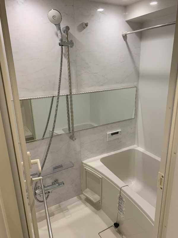 リヴシティ初台の浴室