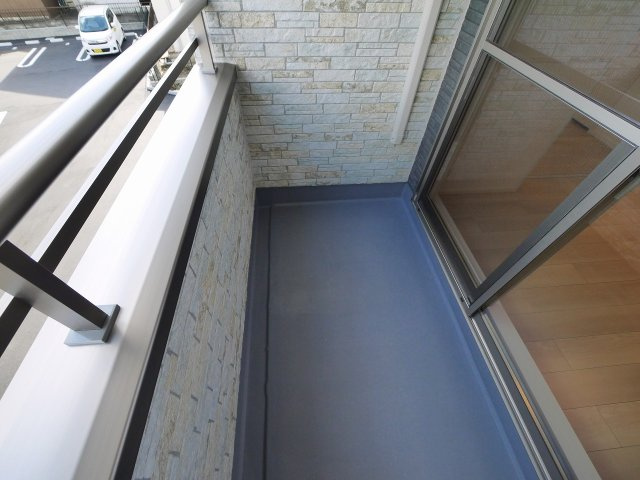 プラシード（大和郡山市）のバルコニー|暖かな日差しのふりそそぐバルコニー