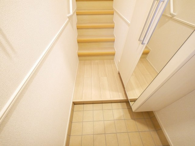 プラシード（大和郡山市）の玄関