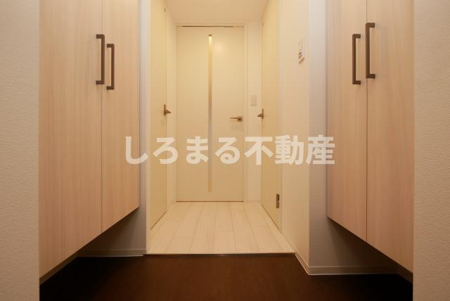 ＡＦＦＬＵＥＮＣＥ難波ＥＡＳＴの玄関