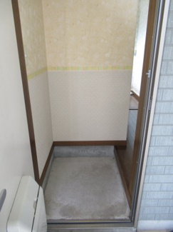 【玄関】 | しらかみハウス
