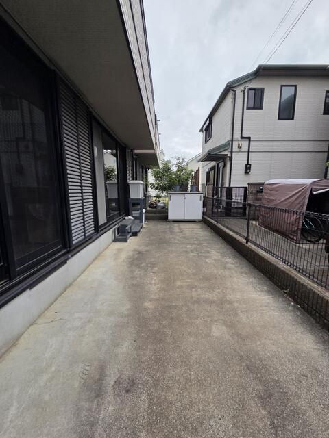 三鷹市中原３丁目の中古一戸建の庭