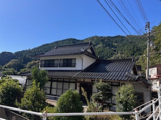 【前面道路含む現地写真】 | 岡山県真庭市湯原温泉１