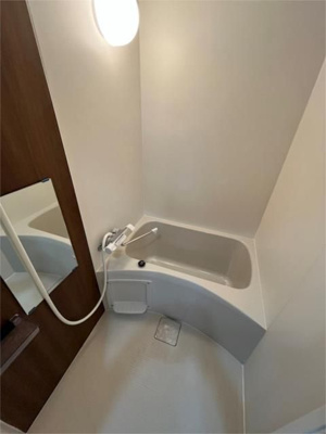 【浴室】 | 藤井ビル | きれいなお風呂です