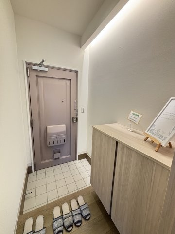 庚午ハイツの玄関