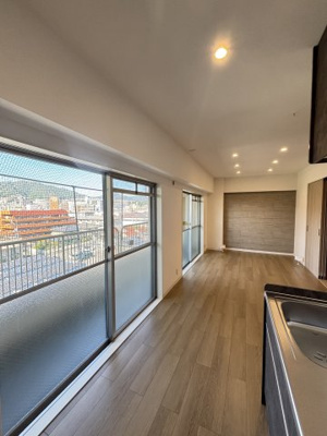 【居間・リビング】 | 庚午ハイツ