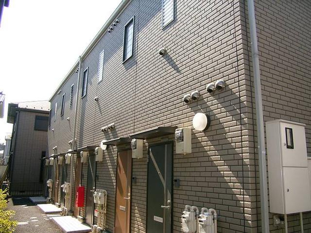 鉄骨造２階建てマンション