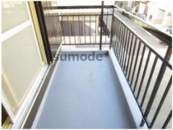 水谷貸家のバルコニー