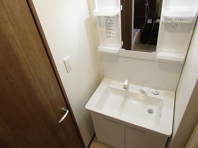 水谷貸家の洗面所