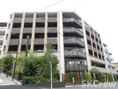 【エントランス】 | グレンドール新宿牛込柳町