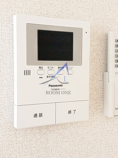 ラビット・イヤー・アイリスのセキュリティ|モニター付きインターホンです。