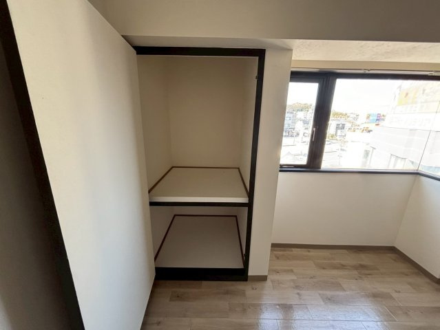 イーストガーデン杉の木館の収納