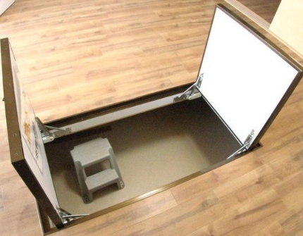 ルネサンスの収納|床下収納