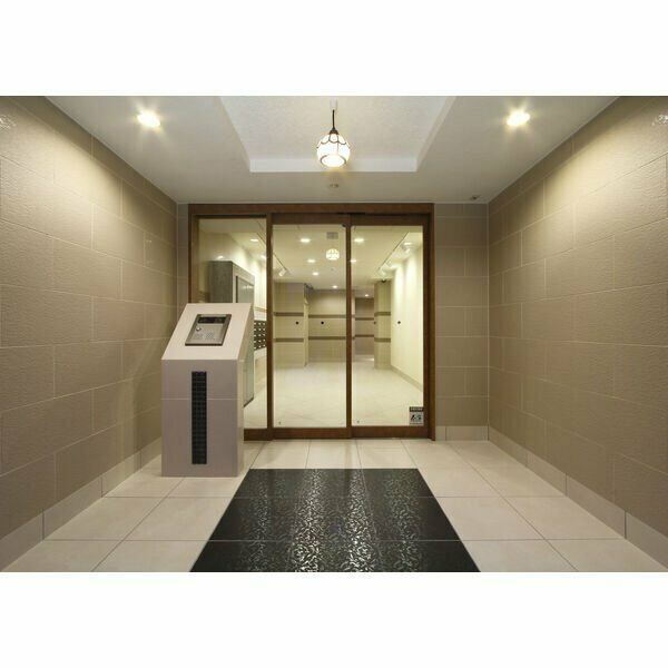 ルネサンスのエントランス