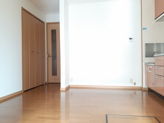 アバンツァート　富里Ⅱの居間・リビング