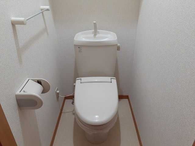 アバンツァート　富里Ⅱのトイレ