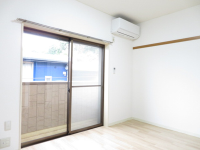 【洋室】 | メゾンドアーサⅡ | 2階南洋室