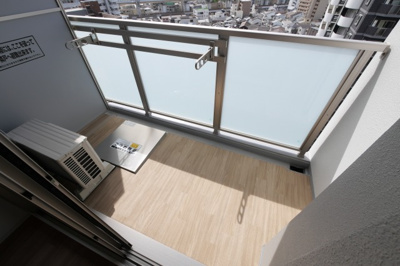 【バルコニー】 | JMFレジデンス海老江 | お洗濯にも便利なバルコニー付き