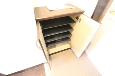 【玄関】 | グレイスレジデンス大阪WEST