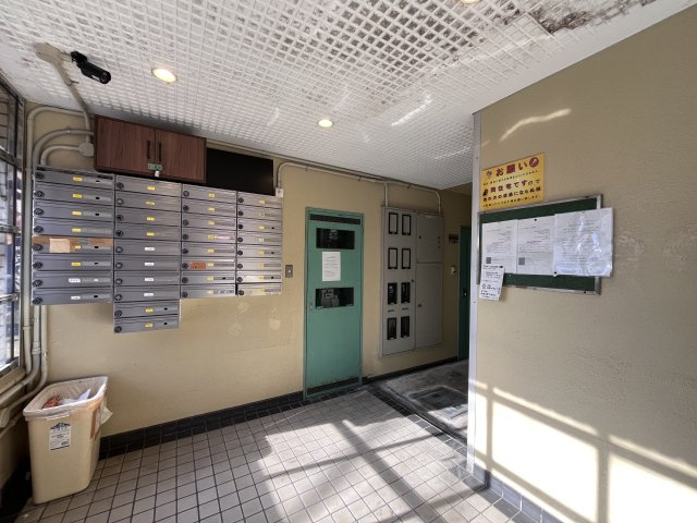 エムオーハイツ我孫子のエントランス