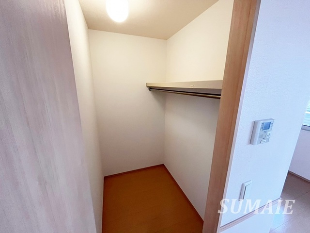 Ｉ.ヴィレッジ　ＥＡＳＴの収納|ウオークインクローゼット！