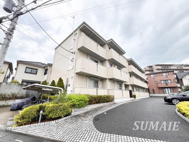 Ｉ.ヴィレッジ　ＥＡＳＴの外観|3階建てのアパート！