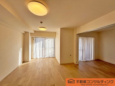 【内装】 | グリッター西宮北口