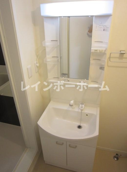 PLAISIR柴又の独立洗面台