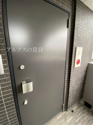 【エントランス】 | OMNIA横濱阪東橋