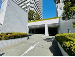 オークプリオタワーの外観