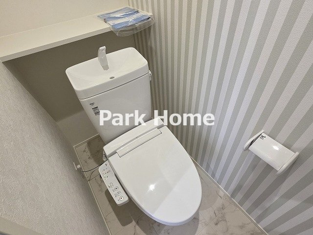香南市野市町西野 ⑧ 新築戸建てのトイレ|１F:トイレ