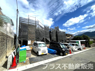 【外観】 | 現地写真。プラス不動産販売なら、現場の全ての棟をまとめてご見学頂けます。