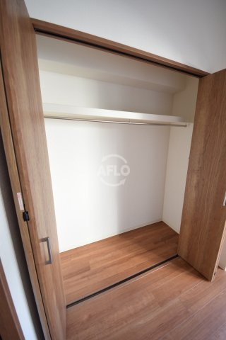 フォーリアライズ本町レクスの収納|フォーリアライズ本町レクス　クロゼット