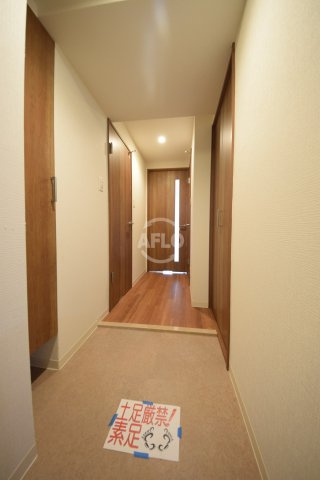 フォーリアライズ本町レクスの玄関|フォーリアライズ本町レクス　玄関