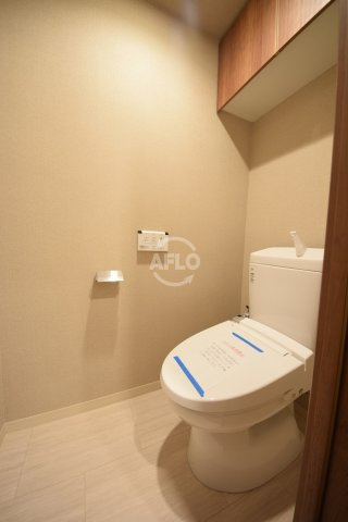 フォーリアライズ本町レクスのトイレ|フォーリアライズ本町レクス　温水洗浄便座