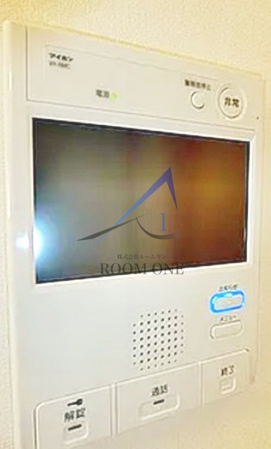 シーフォルム上野アジールコートのセキュリティ|モニター付きインターホンです。