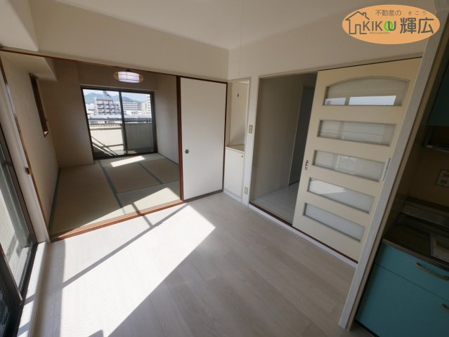 【居間・リビング】 | クリーンピア南大路時計台　6階