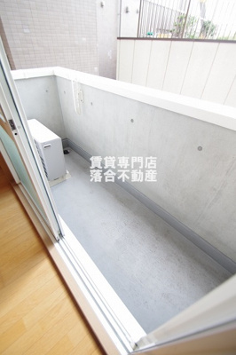 【バルコニー】 | ENARIBLDⅢ | 南西向き◎