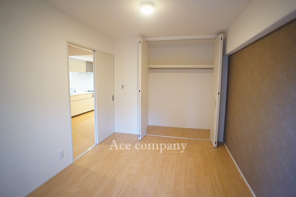 【寝室】の画像