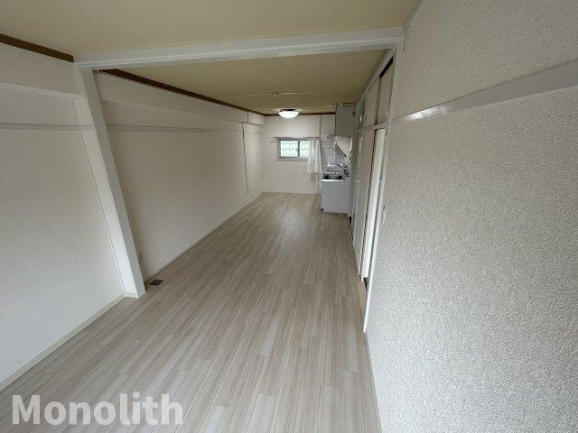 津久野南３号棟の居間・リビング